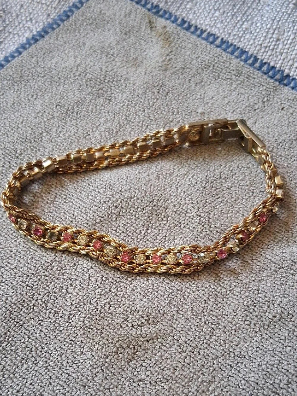 Vintage Yechang pink and clear crystal Glod Tone Tennis Bracelet Costume